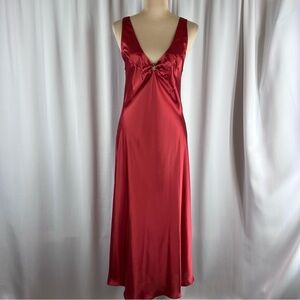 ✨ Gorgeous Ivy & Annabelle Intimates Red Gown Sz S Nightgown Lingerie Trad Wife